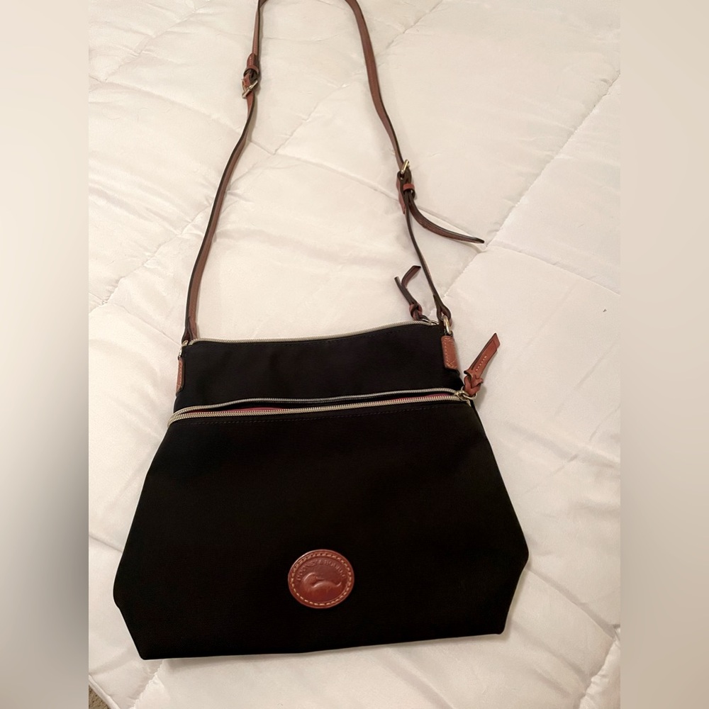 Almost brand new Dooney &Burke